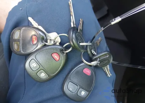 2010 Chevrolet Silverado 1500 Lt из США, поврежденный, VIN 1GCSCSEAXAZ144634